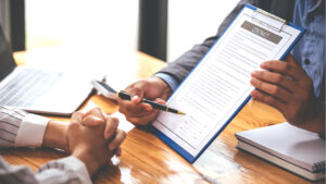 Finiquitos en contratos de gobierno