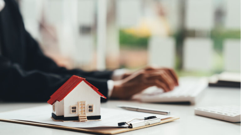 Aportaciones en especie a capital social para empresas inmobiliarias - Envato