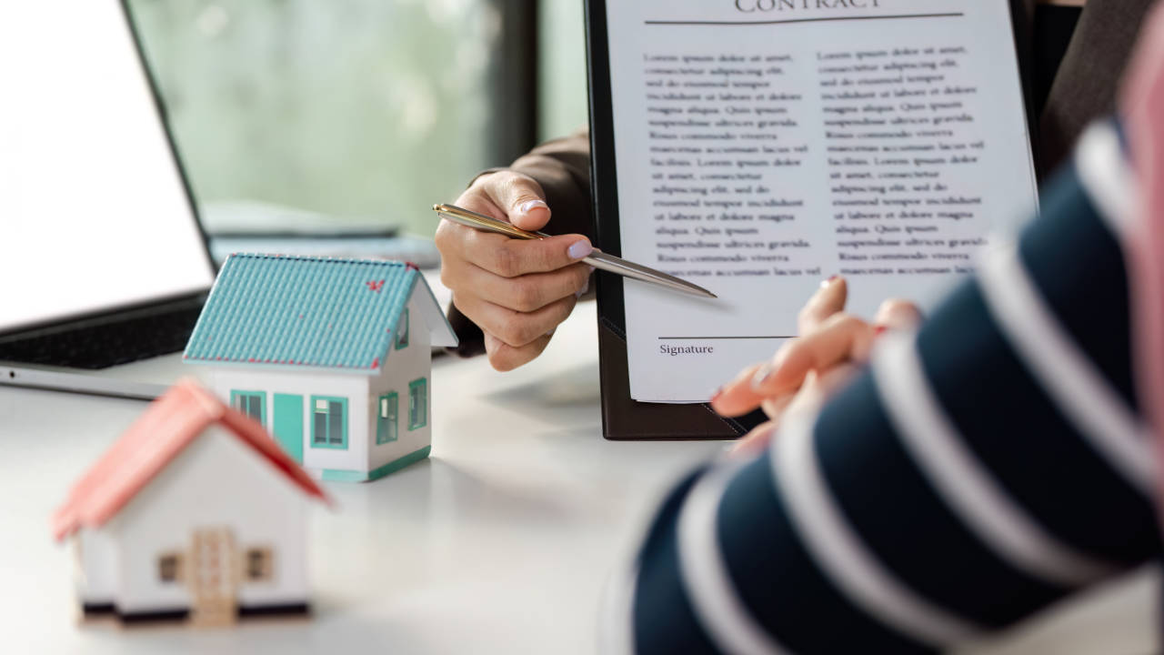 Permiso de Venta y Escrituración: Requisitos críticos para poder firmar contratos legalmente en Nuevo León